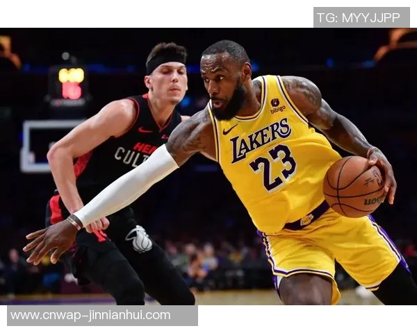 湖人对热火的精彩直播观看指南及平台推荐